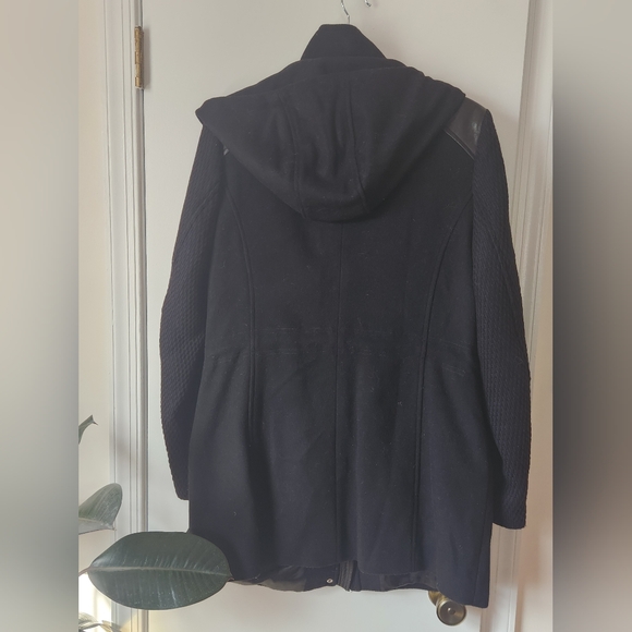 Andrew Marc Women's Black Utility Jacket - Picture 3 of 9